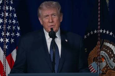 Donald Trump podczas wystąpienia
