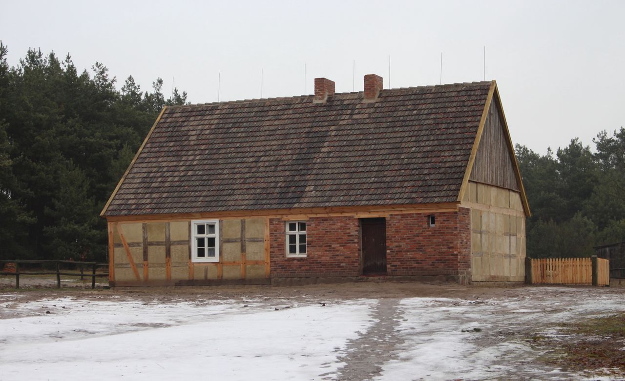 Noworoczne psikusy i figle sprzed lat. Jak żartowano, by oswoić los