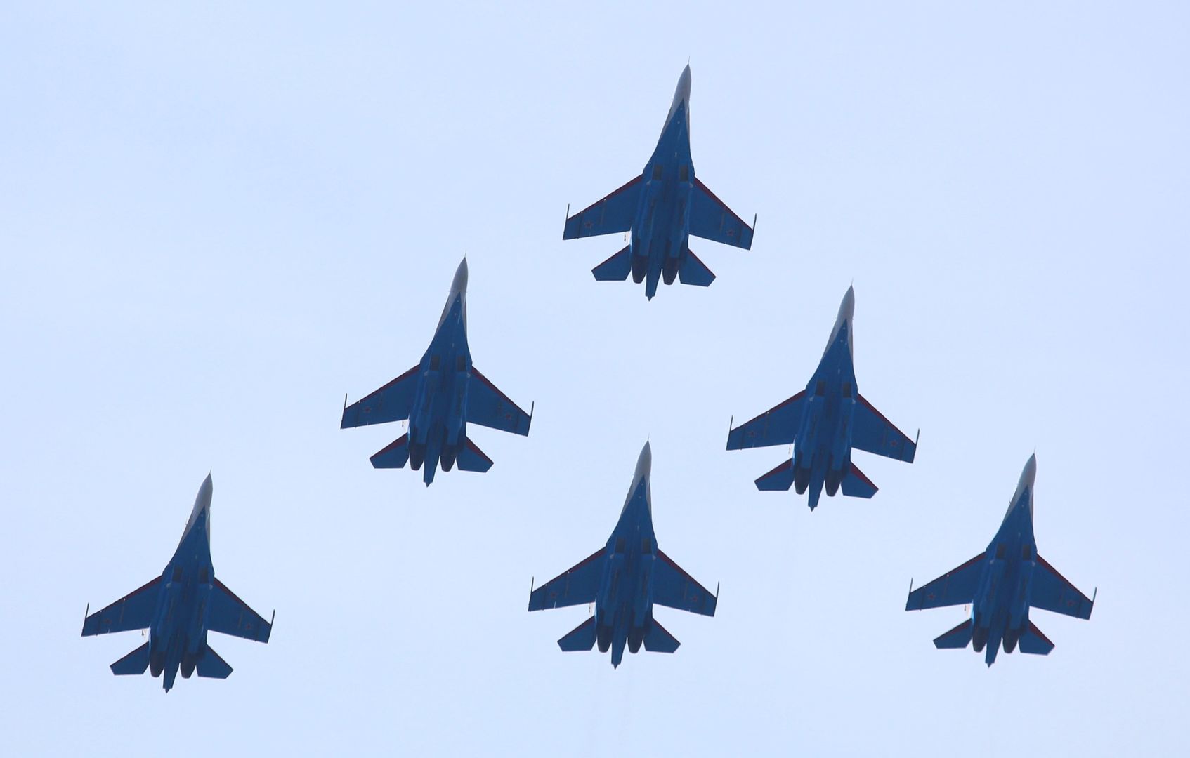 Rosyjskie myśliwce nad Bałtykiem. Ćwiczyły odparcie nalotu na Kaliningrad