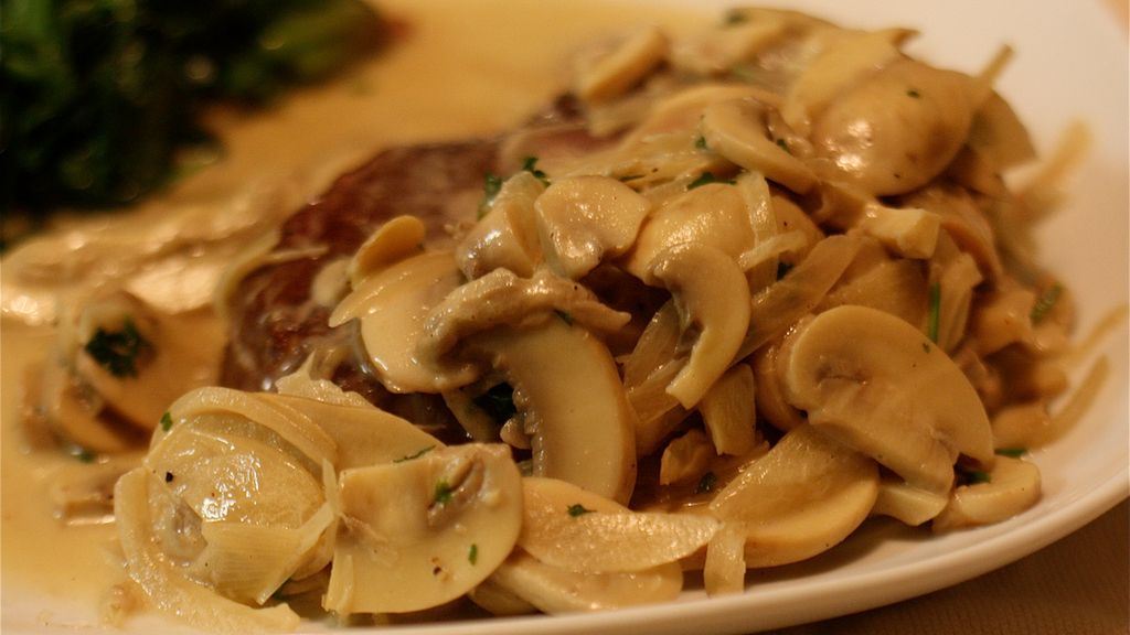 Kotlet cielęcy z grzybami