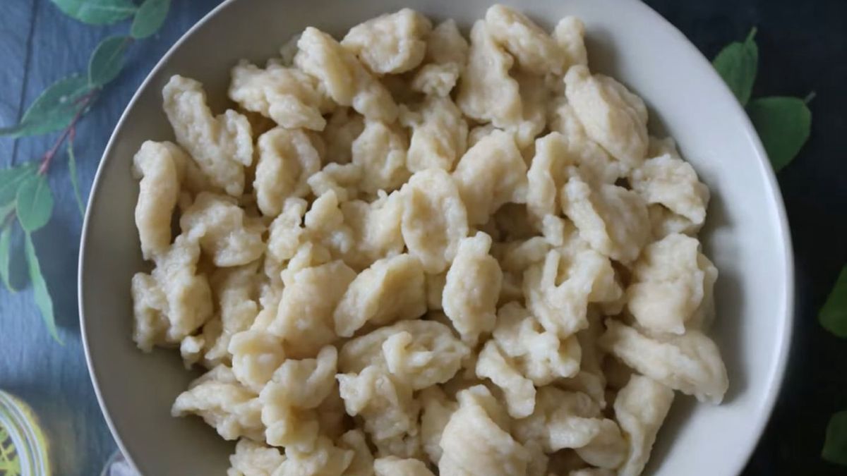 Kluski kładzione łyżką- Pyszności