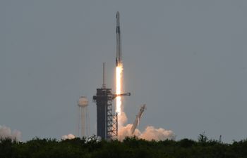 SpaceX wstrzymuje starty Falcon 9. W trakcie lotu wystąpiły problemy