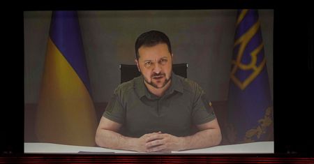 Zełenski "zaczyna korzystać". I wychodzi prawda o Polsce