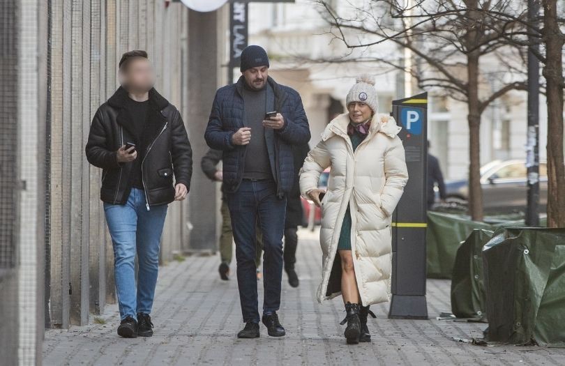 Naturalna Anna Mucha wybrała się do restauracji z Jakubem Wonsem