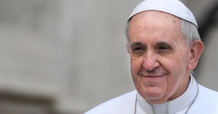 To miejsce papież Franciszek odwiedził jako pierwsze. Był to ważny symbol
