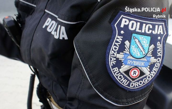 Policjanci każdego dnia łapią pijanych kierowców.