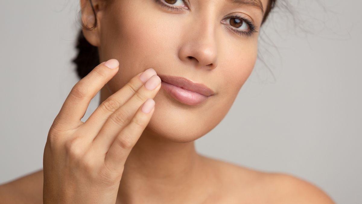 Jędrne usta bez botoksu to marzenie wielu kobiet.