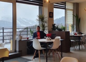 Koronawirus. Hotelarze tracą nadzieję na wsparcie. "Blisko mam Sanktuarium Matki Bożej. Modlę się"