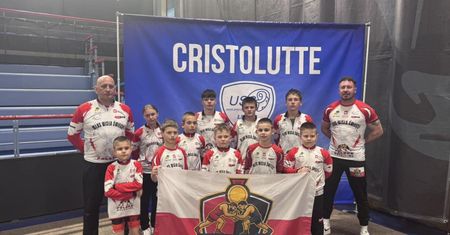 Julian Hajne na szczycie. MLKS Wisła Anbud Świecie podbija Francję
