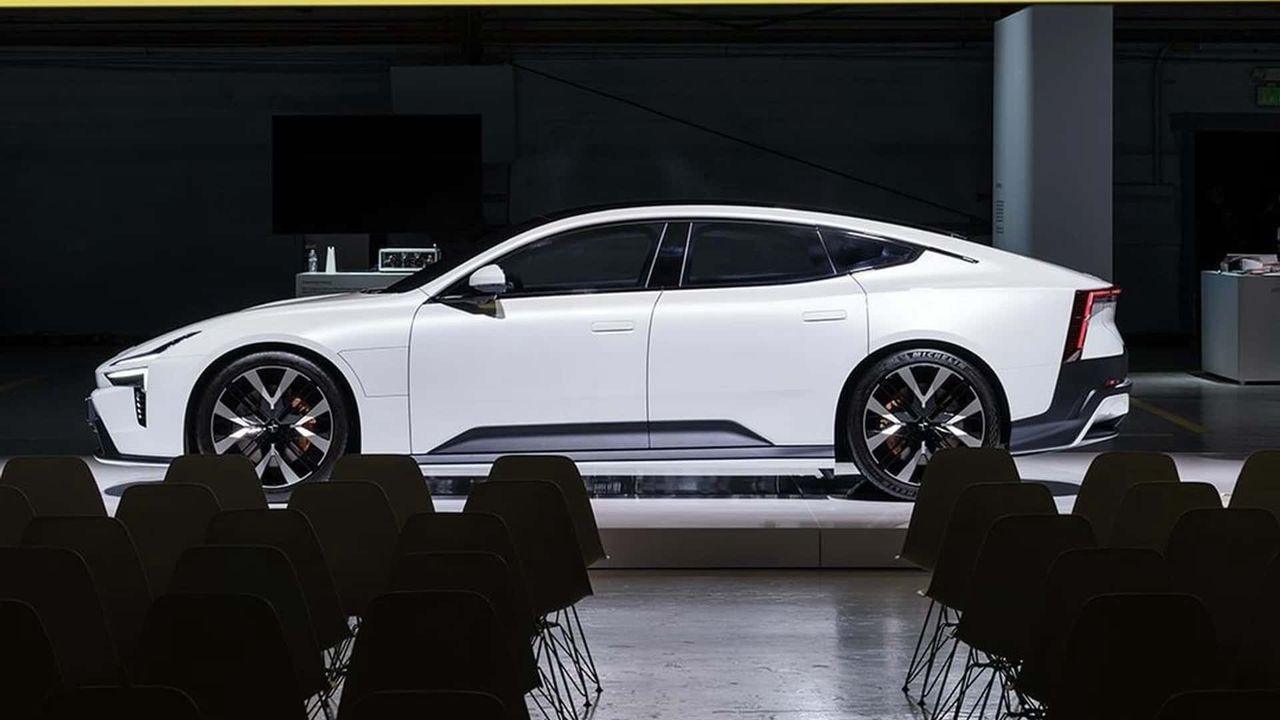 The sideline of the new Polestar is very attractive.