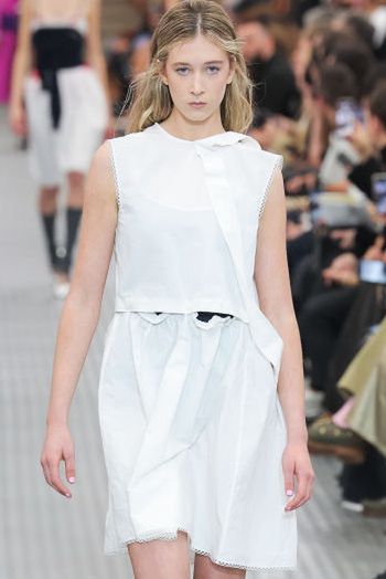 Sunday Rose na pokazie Miu Miu