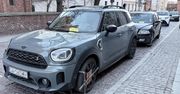Toruń: Mandaty i blokady kół. Akcja służb w centrum