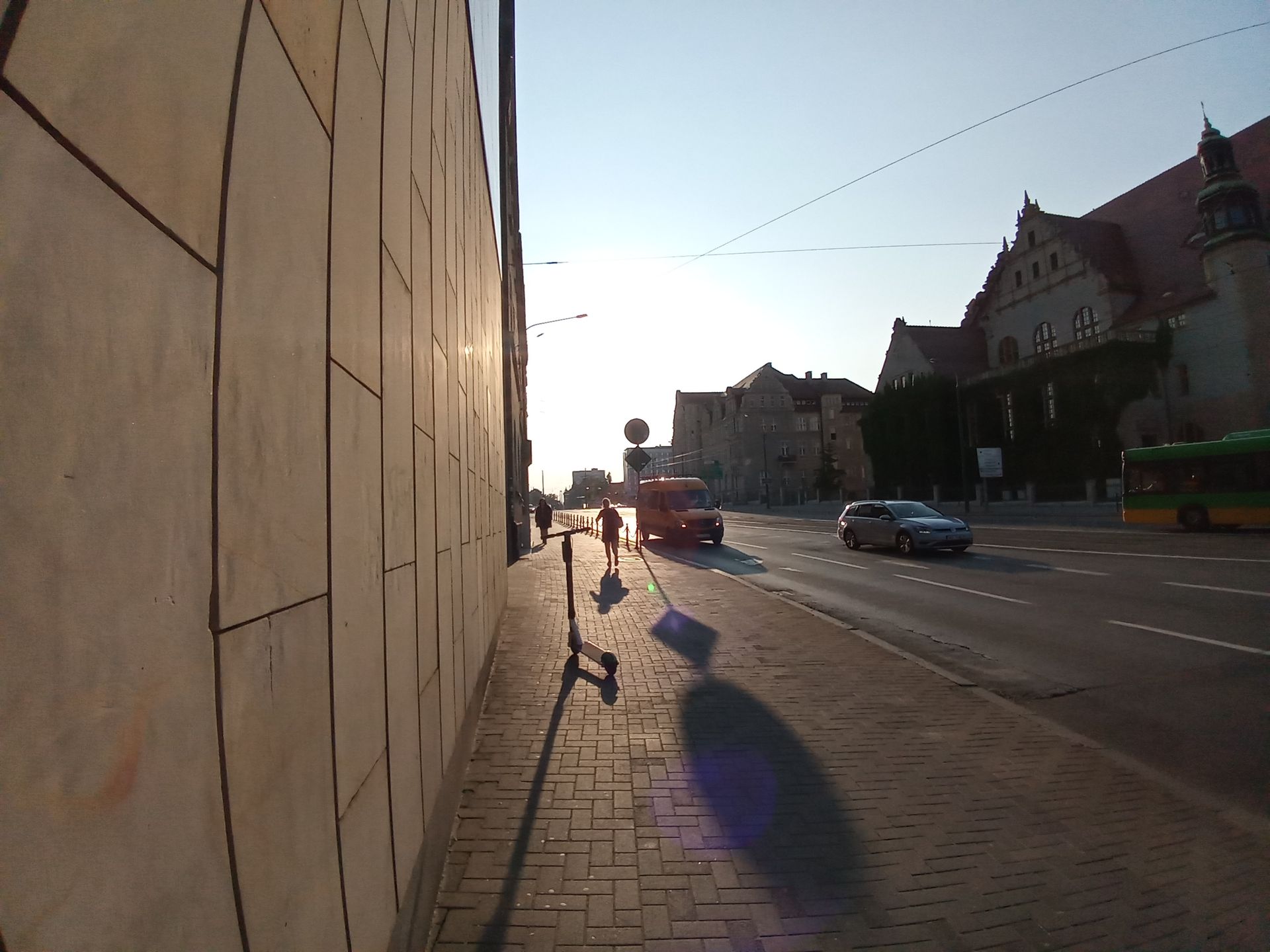 LG Q60: pierwsze wrażenia i zdjęcia z potrójnego aparatu 10