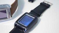 Telefon w zegarku wchodzi do sklepów 1