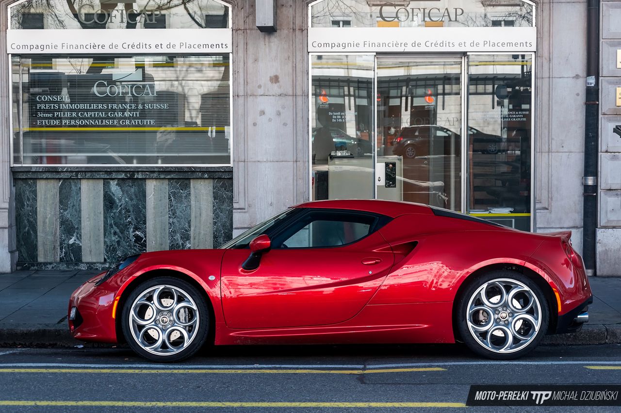 Cudnowna Alfa Romeo 4C