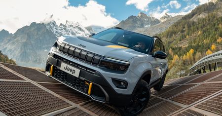 Jeep i The North Face stworzyli limitowaną edycję Avengera 4xe