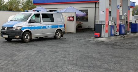 Skandal na stacji benzynowej. Tak zachował się policjant