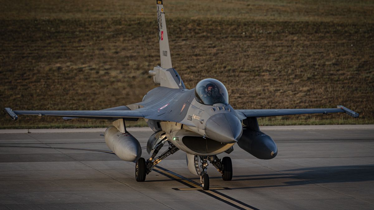 ADANA, TURKIYE - MAY 25: Turkish military aircraft is seen at the Incirlik 10th Tanker Base Command in Adana, Turkiye on May 25, 2022. The aircrafts "Akinci" of their speed and agility. Akinci takes off in less than 7 minutes and focuses on the target. (Photo by Metin Aktas/Anadolu Agency via Getty Images)