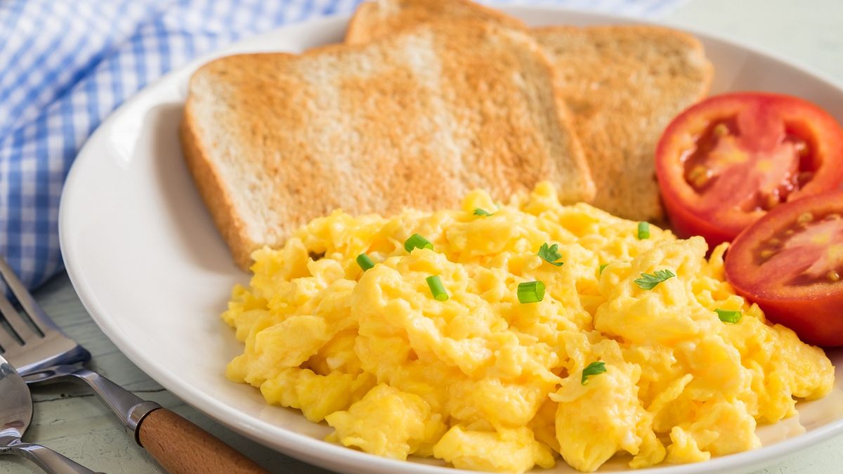 Tak zrobisz najzdrowszą jajecznicę