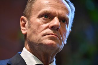 Donald Tusk krytykuje Adama Glapińskiego. "To nieszczęście"