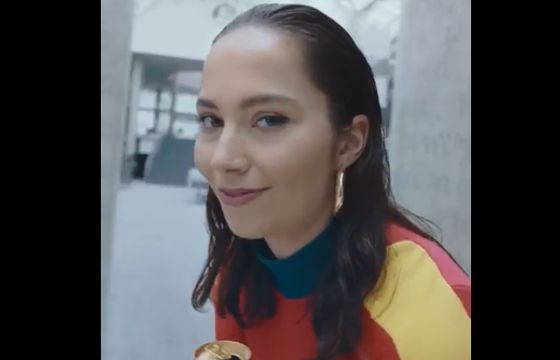 Mery Spolsky, Ola Nowak i Vogule Poland w reklamach napoju Mazagrande (wideo)