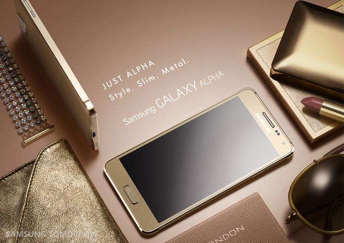 Galaxy Alpha oficjalnie. Jaki jest metalowy smartfon Samsunga? 19