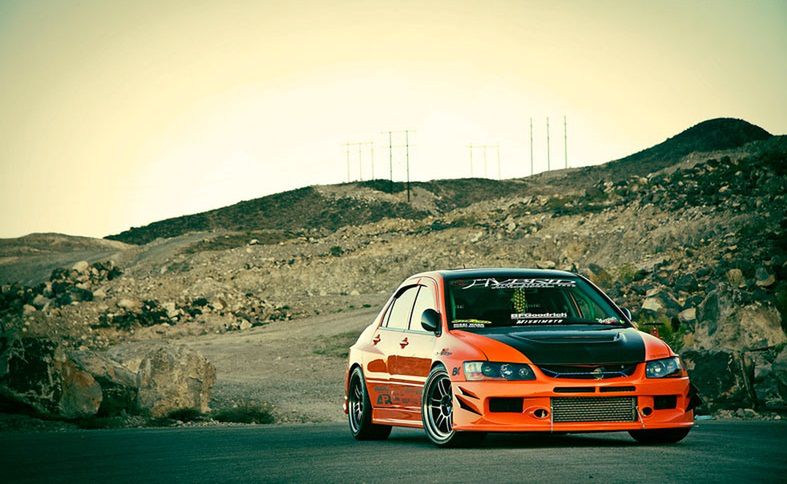 Mitsubishi Lancer EVO IX (fot. jtuned.com)