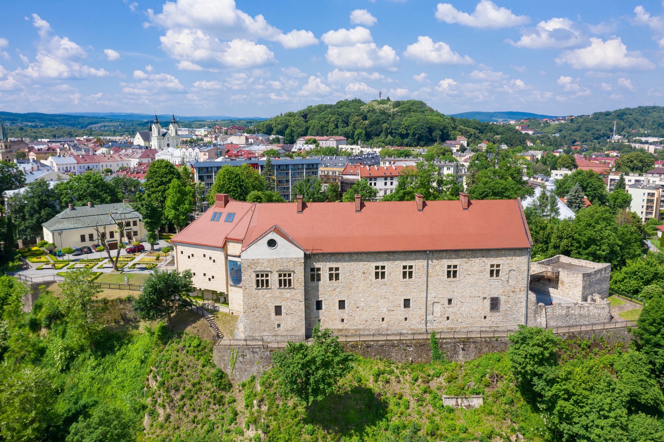 Galeria mieści się w Zamku Królewskim w Sanoku 