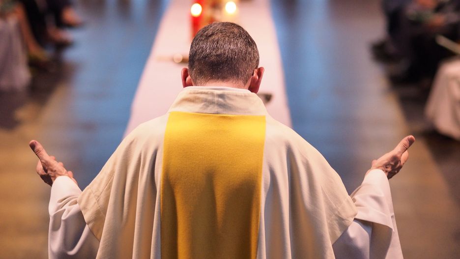 "Biskup" od lat organizujący rekolekcje w Fatimie to oszust