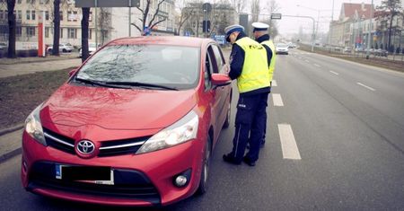 Polacy chcą wyższych mandatów. Większość z nas uważa, że tak będzie bezpieczniej