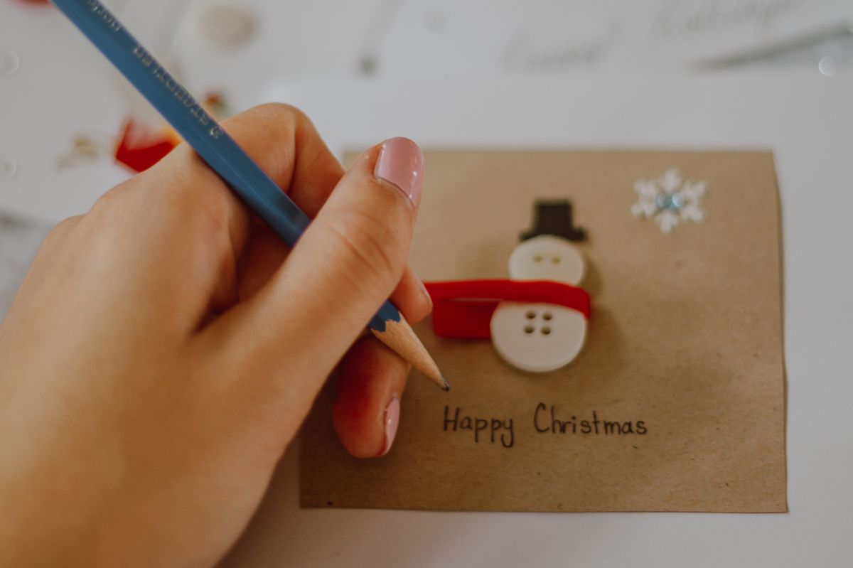 Piękne kartki świąteczne DIY. Jak je zrobić?