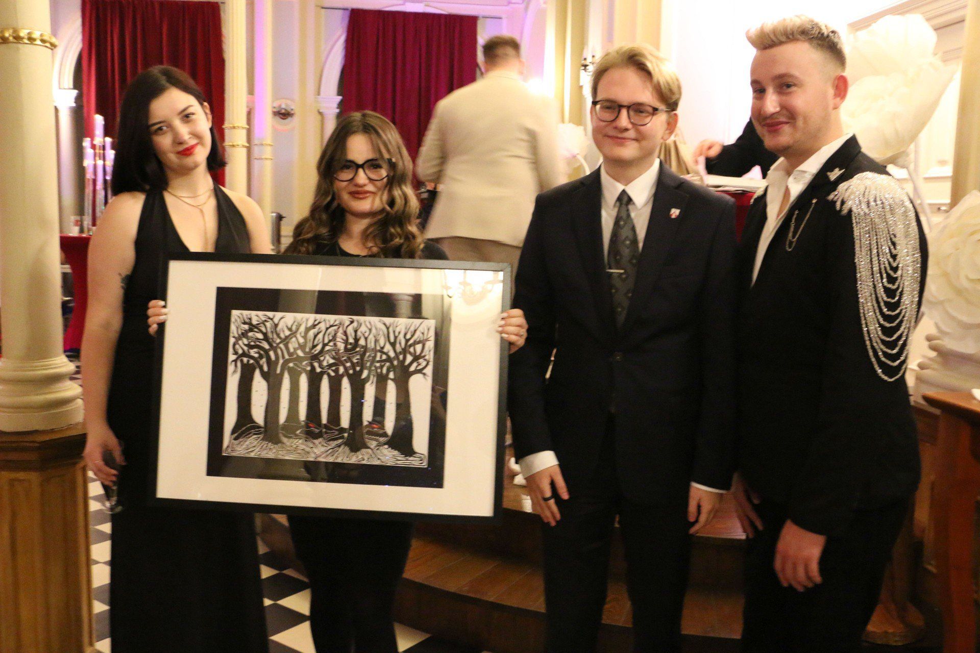 Tak było na balu charytatywnym 2025 w aleksandrowskim dworcu