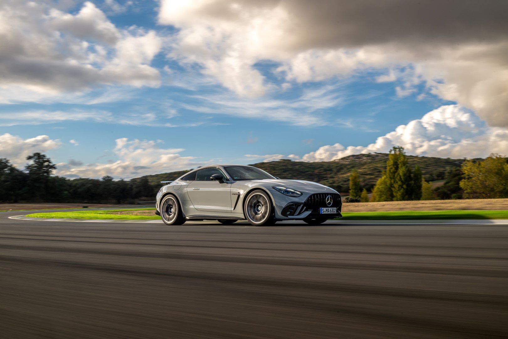 Mercedes-AMG GT 63 PRO 4MATIC+