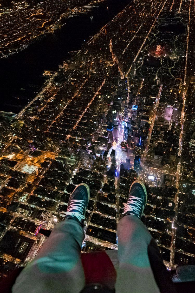 Tak wyglada Nowy Jork w sylwestrową noc z pokładu helikoptera 7