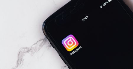Jak dodać zdjęcie na Instagram z telefonu? To naprawdę proste [Poradnik]