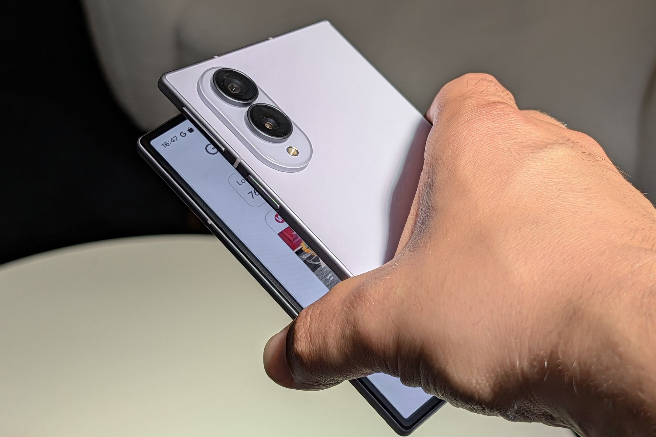 Galaxy Z Fold 8