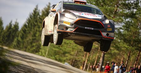 Podsumowanie dotychczasowych osiągnięć Roberta Kubicy w samochodzie WRC – czy rzeczywiście aż tak często się rozbija?