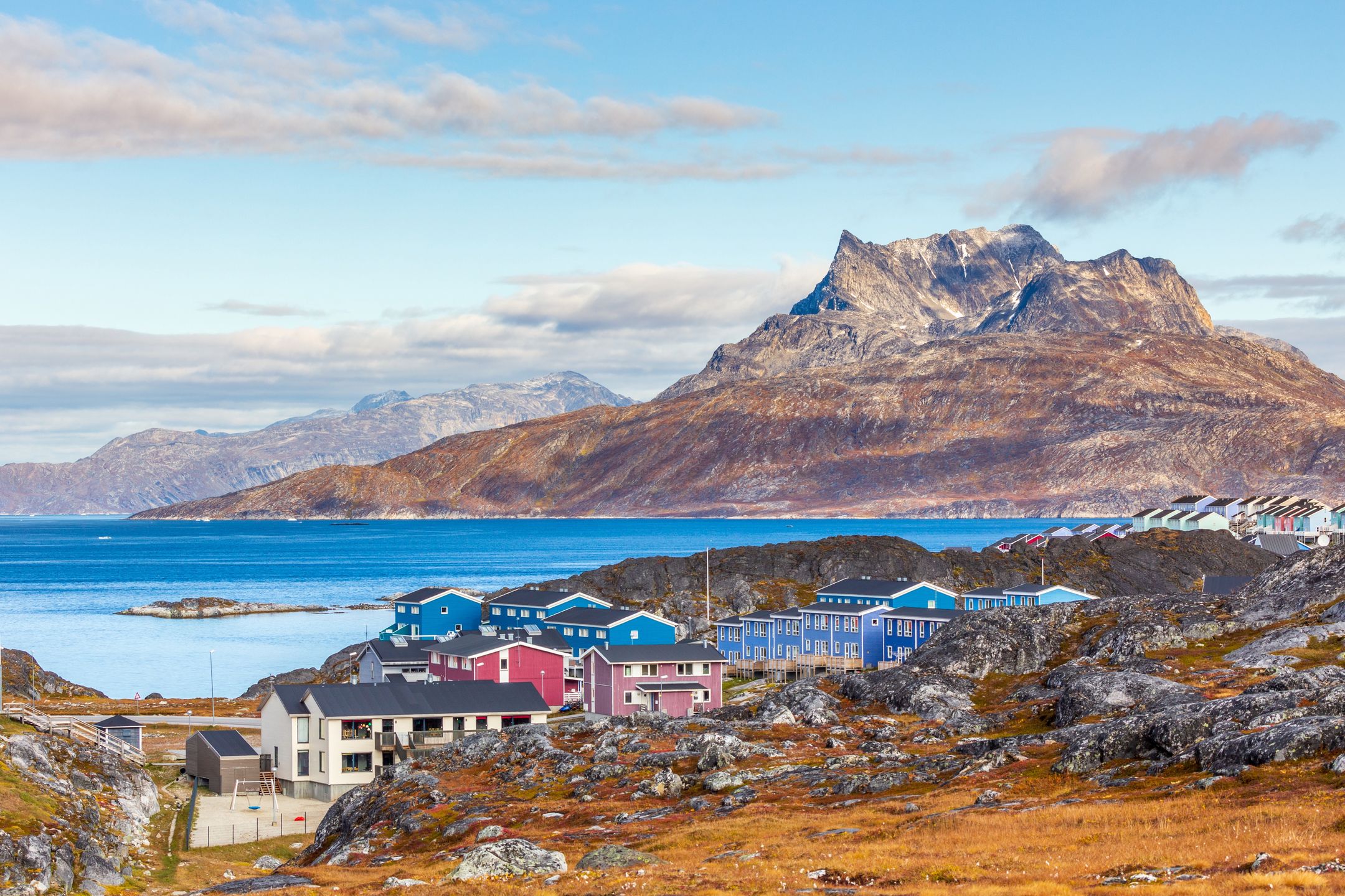 Nuuk na Grenlandii to miejsce, które coraz bardziej otwiera się 