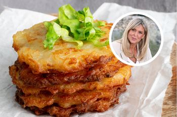 Ewa Wachowicz ma sprytny sposób na placki ziemniaczane. Wychodzą chrupiące i nie rozpadają się przy smażeniu