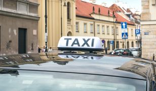 Taksówkarz oszukał pasażerkę w Warszawie. "Zagroził, że mnie gdzieś wywiezie"