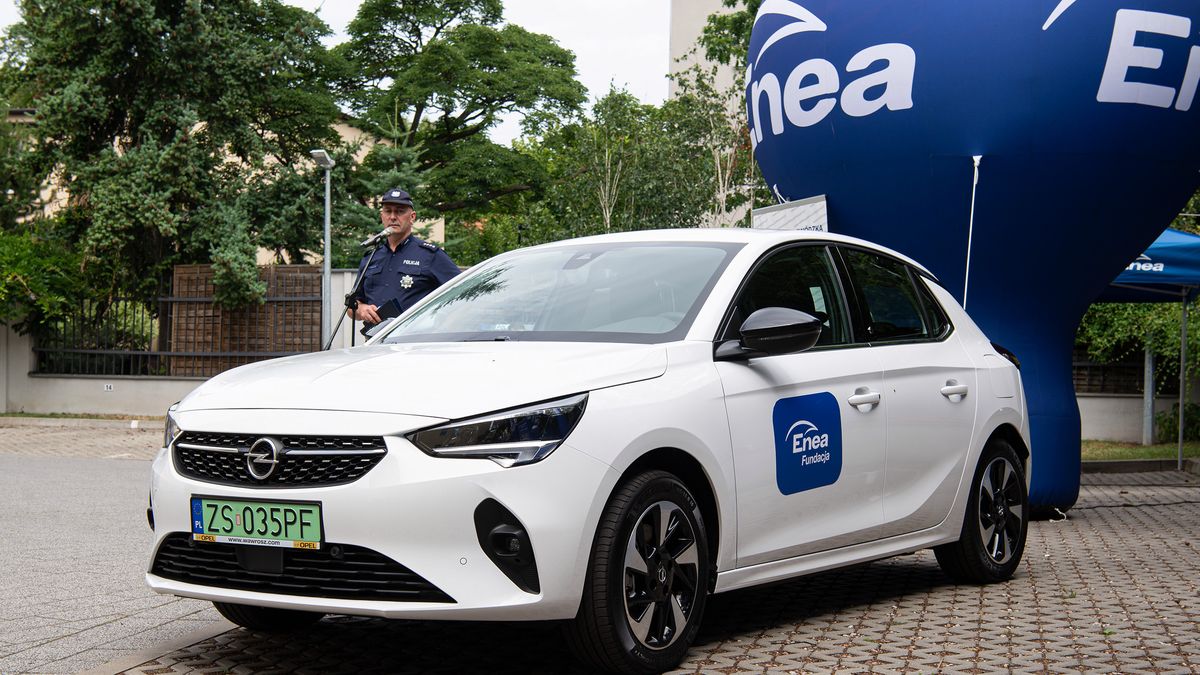 Opel Corsa-e zasili policyjne szeregi