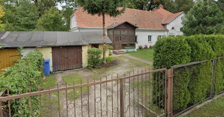 Mieszkają na terenie pałacu. Rodzinie grozi eksmisja