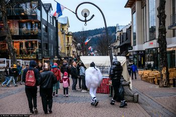 Działają w kilka osób, można stracić pieniądze. Plaga w Zakopanem