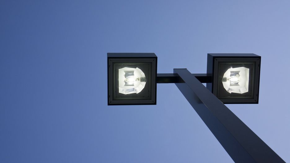 Śląskie. Ponad 7,6 tys. energooszczędnych opraw oświetleniowych ma zostać zainstalowanych w Bytomiu do końca 2021 roku.