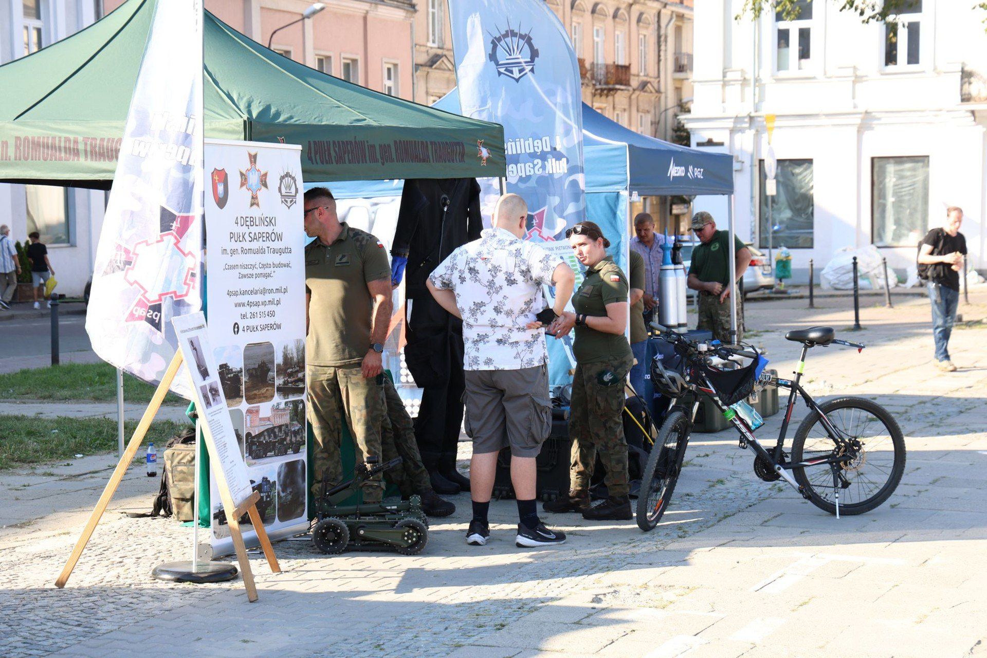 Uroczystości Święta Wojska Polskiego na Placu Wolności w Kielcach