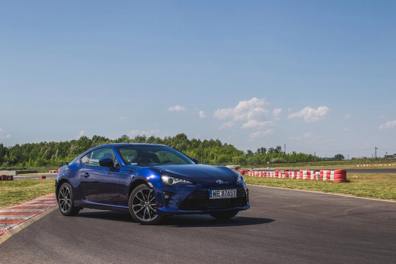 Toyota GT86 debiutowała w 2011 roku, a 5 lat później przeszła lifting