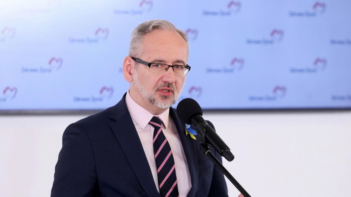 Adam Niedzielski ujawnił, kto mógłby otrzymać szczepienie