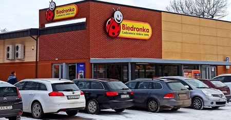 Duże opakowania taniej w Biedronce. Tylko wybrane produkty