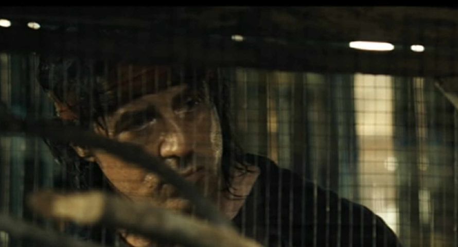 Seniorzy czują się ignorowani przez współczesną telewizję. Czego im brakuje?