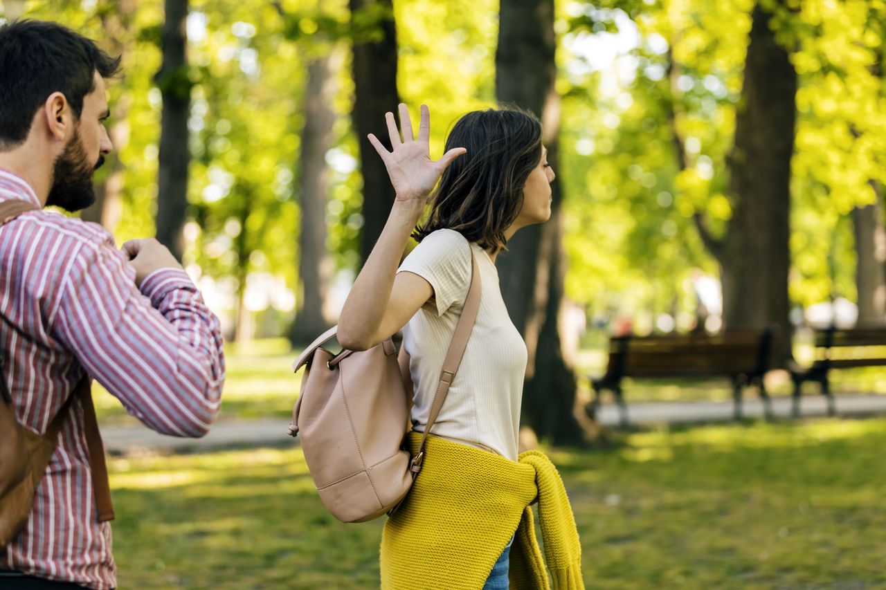 Lack of hygiene in one of the partners is a harbinger of problems